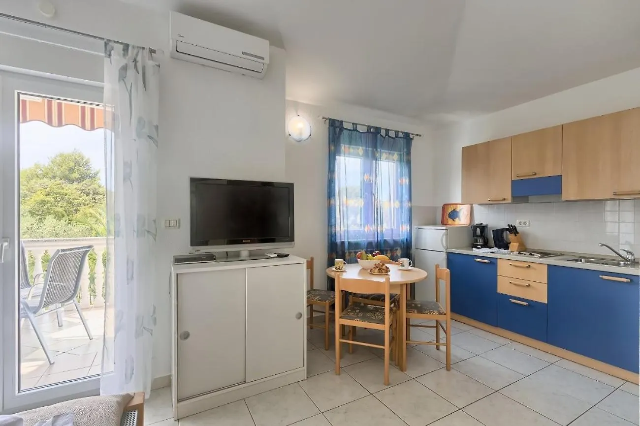 Villa Ajda Πούλα